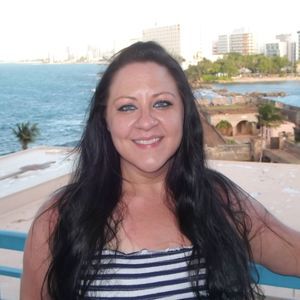 Meet your Posher, Carrie